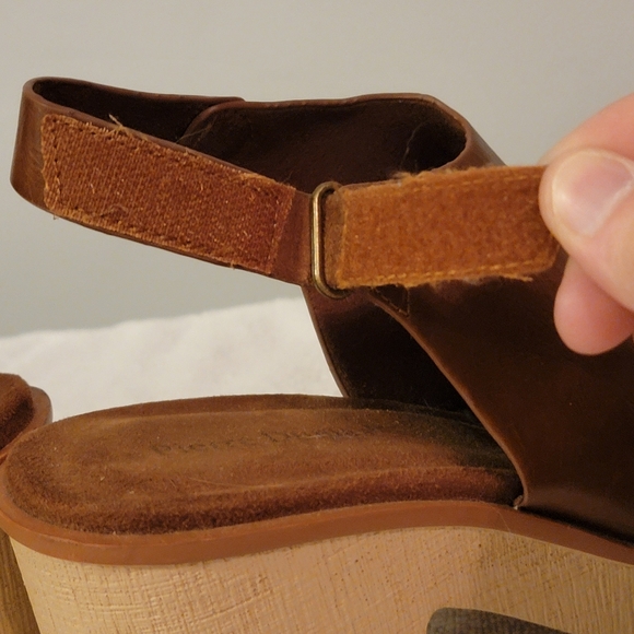 Pierre Dumas Sling Back Wedge Platform Sz 9 Brown Leather - Picture 6 of 12